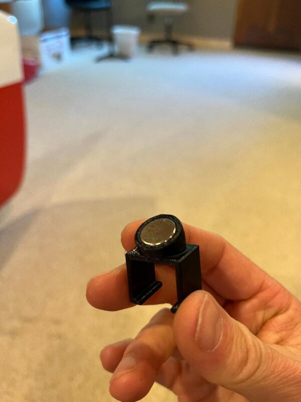 Magnetic Tiller Holder - Image 4